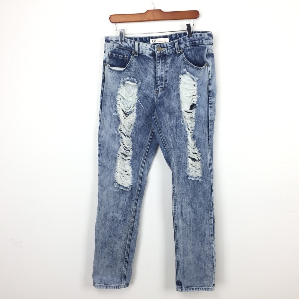 ❤️3/$35 Jeans Acid Wash Distressed Tapered Leg